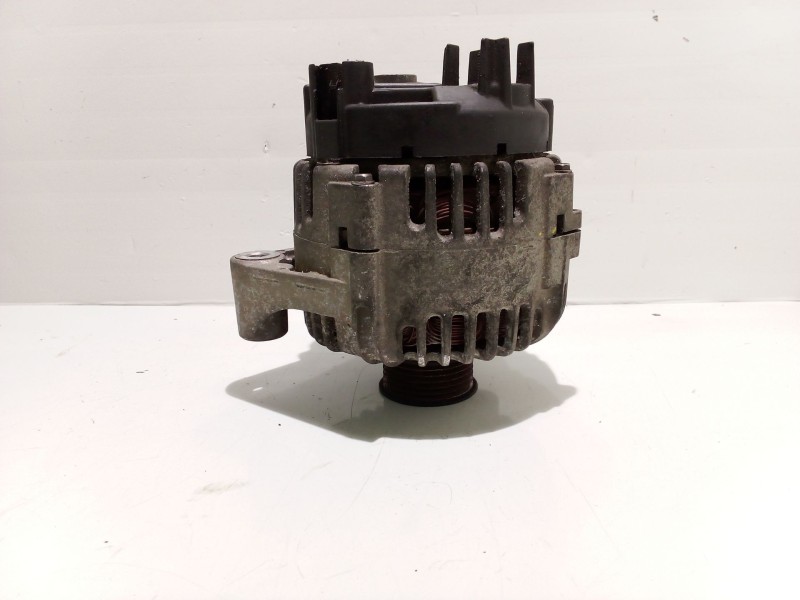 Recambio de alternador para bmw x5 (e53) 3.0 d referencia OEM IAM 7789980 7789980AI01 2542672B