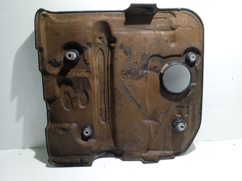 Recambio de tapa motor para chevrolet lacetti 2.0 diesel cat referencia OEM IAM 96838893  