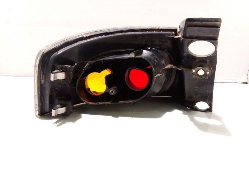 Recambio de piloto trasero derecho para seat ibiza (6l1) referencia OEM IAM 6L6945096A 6L6945112 