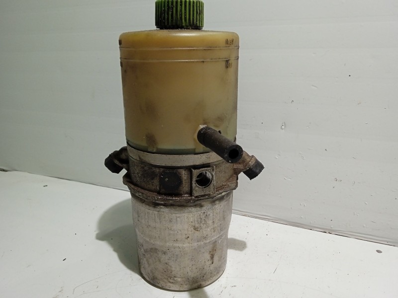 Recambio de bomba direccion para volkswagen polo (9n1) trendline referencia OEM IAM 6Q0423156M 6Q1423051AD 6Q2423051R