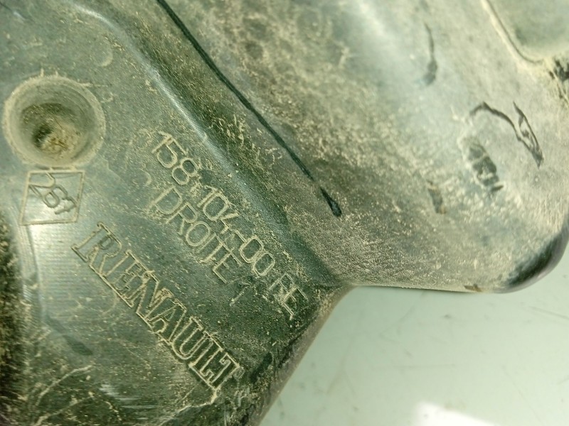 Recambio de faro derecho para renault scenic ii confort dynamique referencia OEM IAM 7701064130  