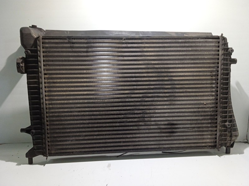 Recambio de intercooler para volkswagen passat b6 (3c2) 2.0 tdi referencia OEM IAM 3C0145803E CI162000P 30199