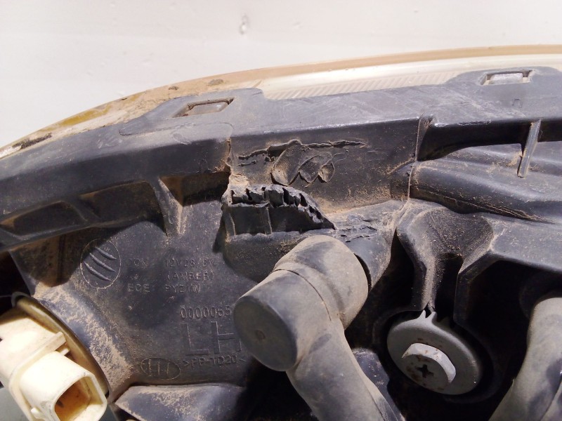 Recambio de faro izquierdo para chevrolet lacetti 2.0 diesel cat referencia OEM IAM 96497505  