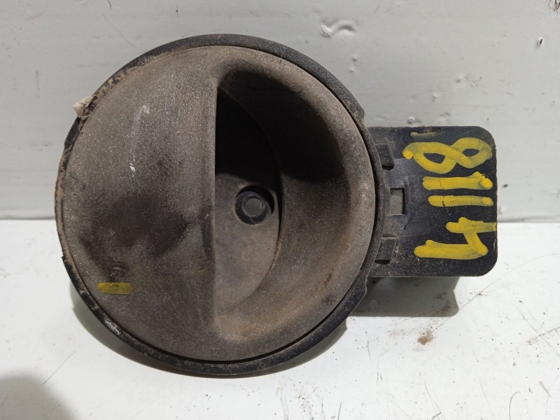 Recambio de maneta interior delantera derecha para chevrolet kalos 1.4 cat referencia OEM IAM 96541649  