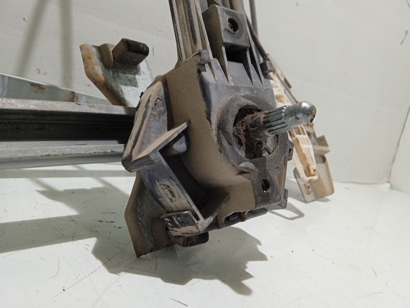 Recambio de elevalunas delantero derecho para peugeot partner (s2) 1.6 16v hdi cat referencia OEM IAM   