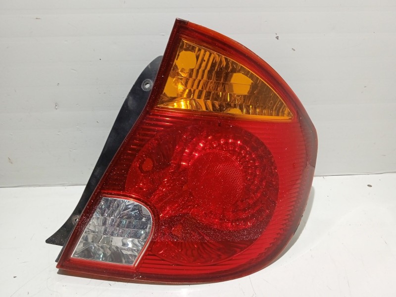 Recambio de piloto trasero derecho para hyundai accent ii (lc) 1.5 crdi referencia OEM IAM 9240225710  