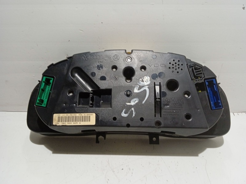 Recambio de cuadro instrumentos para volkswagen passat b5.5 (3b3) 1.9 tdi referencia OEM IAM 3B0920825A  