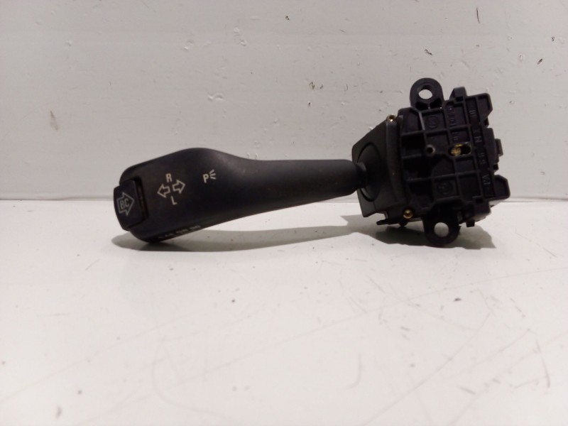 Recambio de mando intermitentes para bmw x5 (e53) 3.0 d referencia OEM IAM 8363668 01104010 8363668M
