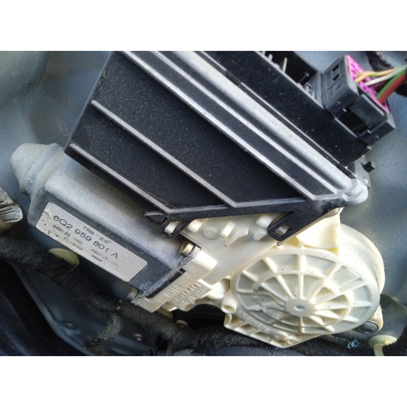 seat ibiza iii (6l1) del año 2002