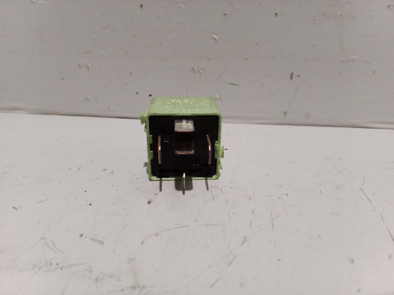 Recambio de rele para bmw x5 (e53) 3.0 d referencia OEM IAM 61368373700 V23134K59X312 TYCO