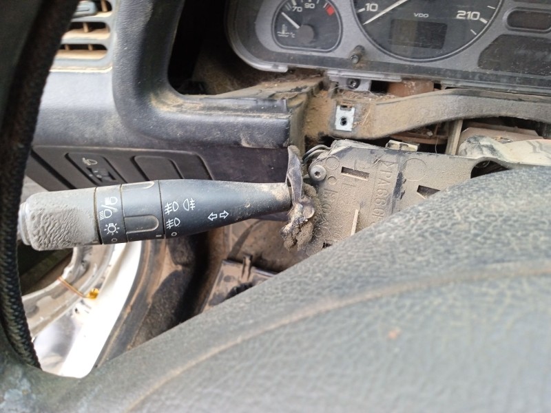 Recambio de mando intermitentes para peugeot 306 (7b, n3, n5) 1.9 d referencia OEM IAM 96247564ZL  