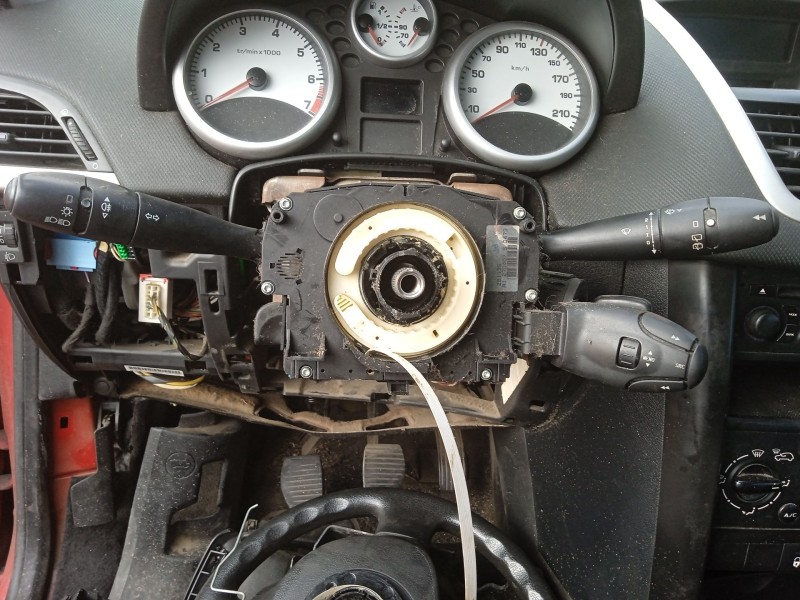 Recambio de com2000 para peugeot 207/207+ (wa_, wc_) 1.4 16v referencia OEM IAM 96630732XT  