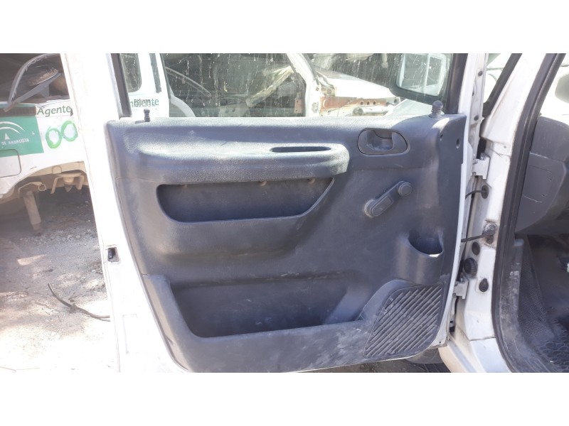 peugeot expert kombi 1.9 diesel   |   0.95 - ... | 1995 | 69 cv / 51 kw del año 1995