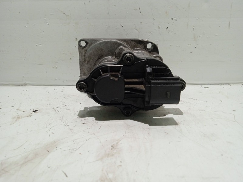 Recambio de caja mariposa para ford tourneo connect 1.8 tdci referencia OEM IAM 06A133063G  