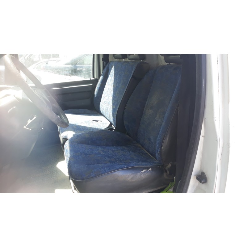 peugeot expert kombi 1.9 diesel   |   0.95 - ... | 1995 | 69 cv / 51 kw del año 1995