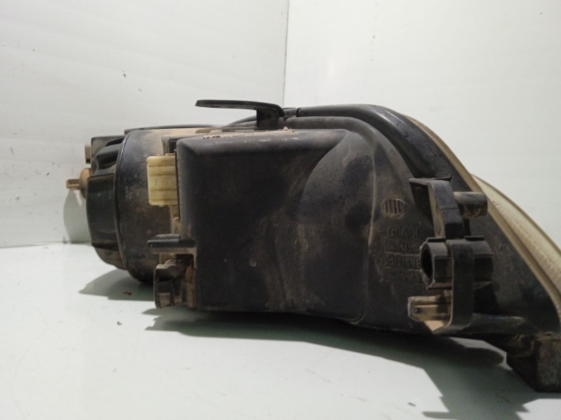 Recambio de faro derecho para peugeot 306 (7b, n3, n5) 1.9 d referencia OEM IAM   