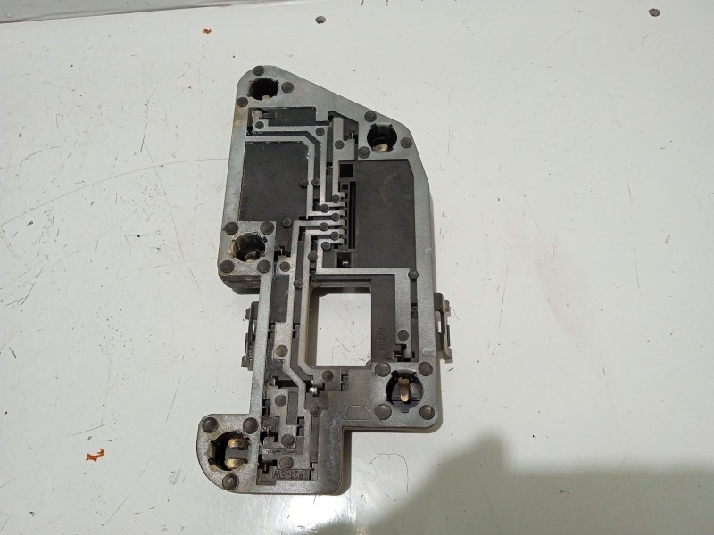Recambio de portalamparas para peugeot 306 (7b, n3, n5) 1.9 d referencia OEM IAM 6216A4  