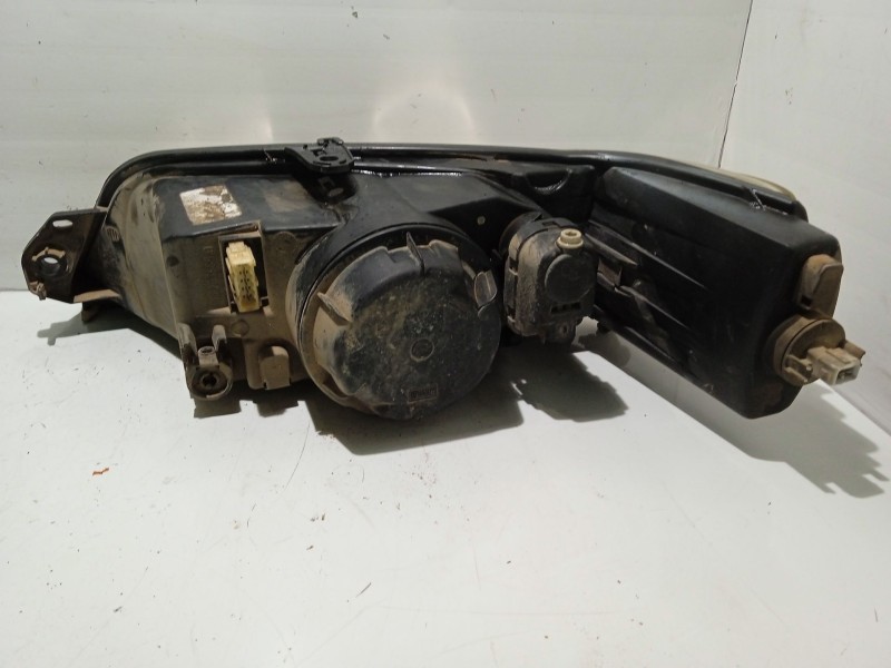 Recambio de faro izquierdo para peugeot 306 (7b, n3, n5) 1.9 d referencia OEM IAM 88203990G  