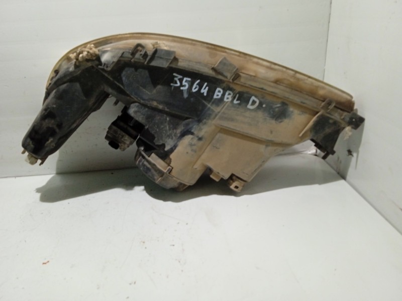 Recambio de faro izquierdo para peugeot 306 (7b, n3, n5) 1.9 d referencia OEM IAM 88203990G  