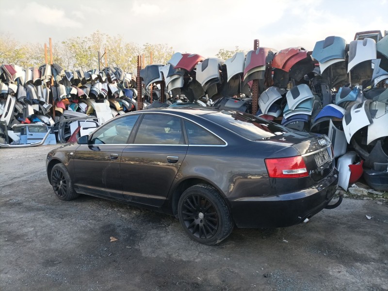 audi a6 c6 (4f2) del año 2004