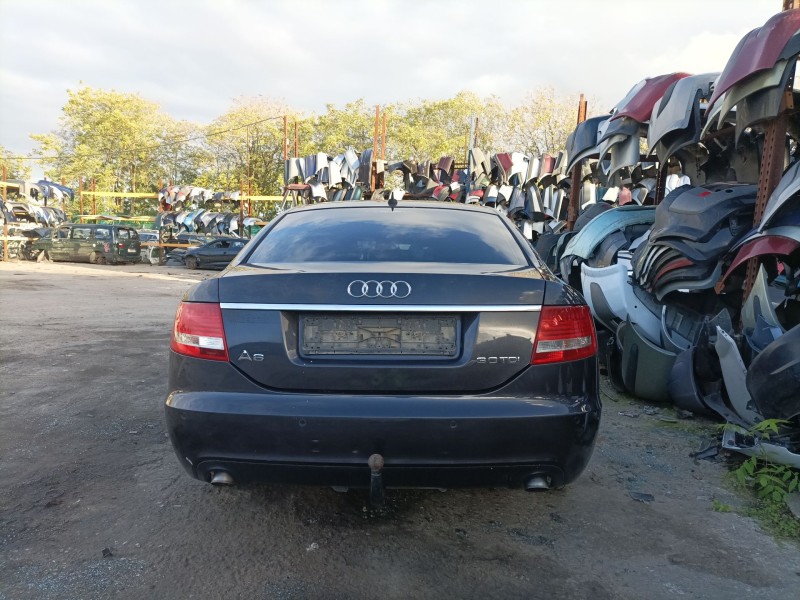 audi a6 c6 (4f2) del año 2004
