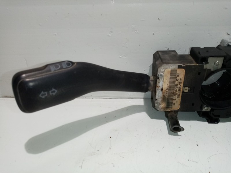 Recambio de mando multifuncion para volkswagen golf iv berlina (1j1) referencia OEM IAM 8L0953513  