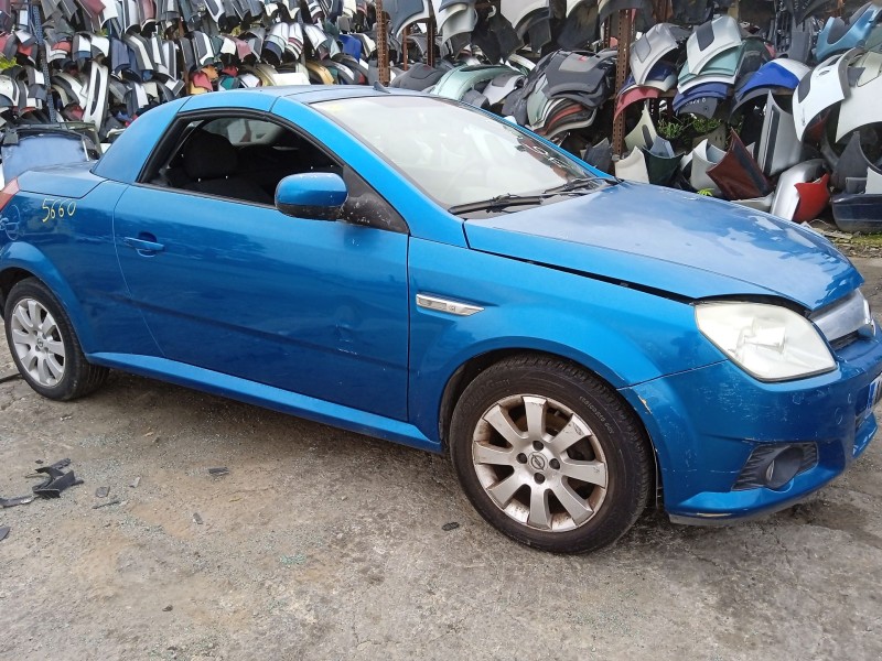 opel tigra twintop (x04) del año 2006