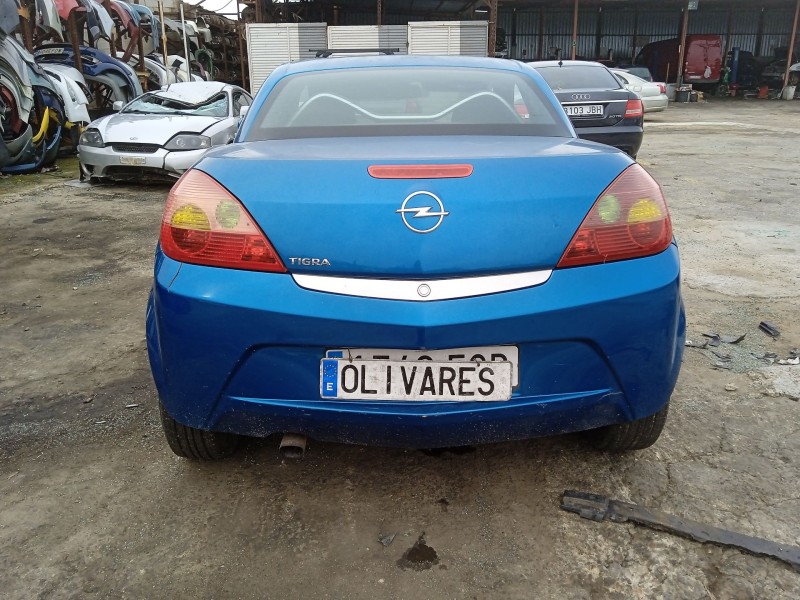 opel tigra twintop (x04) del año 2006