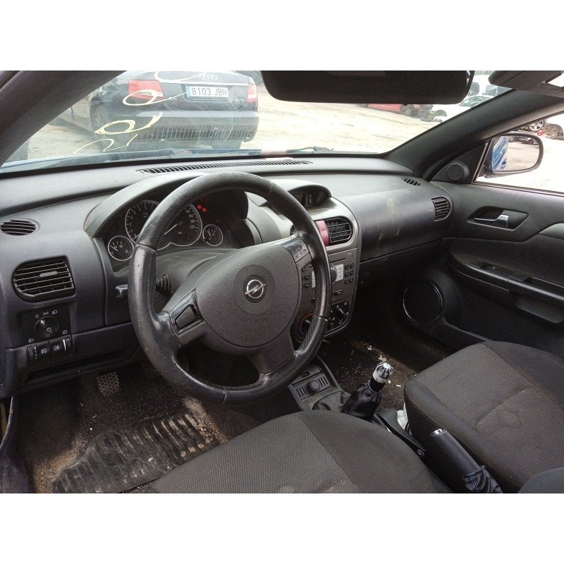 opel tigra twintop (x04) del año 2006