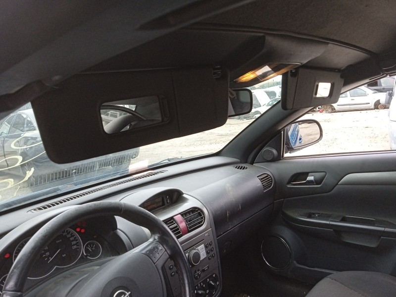 opel tigra twintop (x04) del año 2006