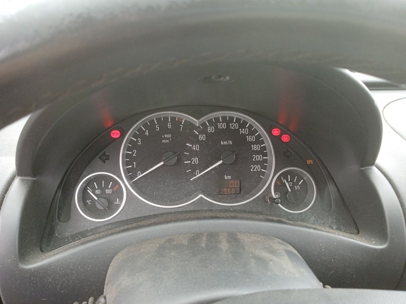 opel tigra twintop (x04) del año 2006