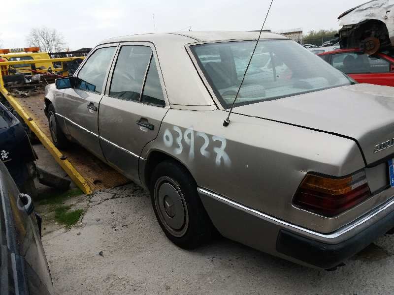 mercedes clase e (w124) familiar 3.0 diesel   |   0.85 - ... | 1985 | 113 cv / 83 kw del año 1985 mercedes clase e (w124) familiar 3.0 diesel   |   0.85 - ... | 1985 | 113 cv / 83 kw del año 1985
