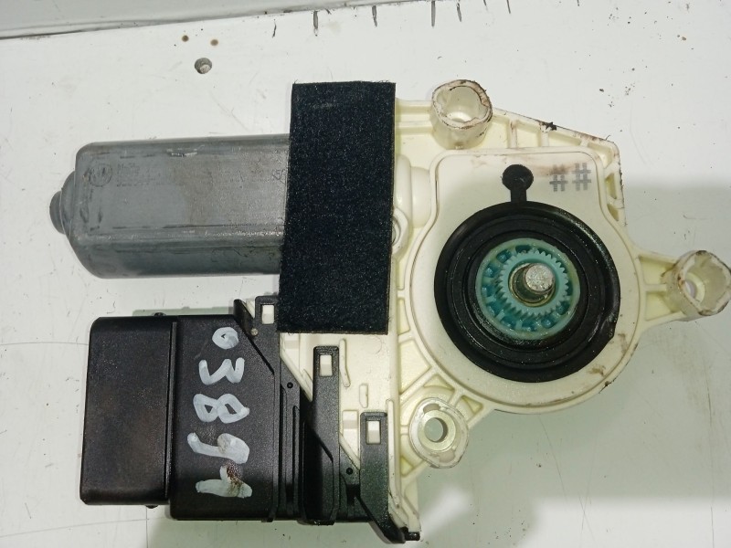 Recambio de motor elevalunas trasero derecho para seat altea (5p1) hot referencia OEM IAM 1K0959704EL03  