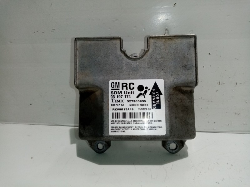 Recambio de centralita airbag para opel astra gtc 1.7 16v cdti referencia OEM IAM 93197174 327963935 