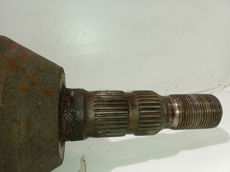 Recambio de transmision delantera derecha para opel astra gtc 1.7 16v cdti referencia OEM IAM 13214837  