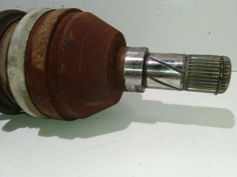 Recambio de transmision delantera izquierda para opel astra gtc 1.7 16v cdti referencia OEM IAM 13214836  