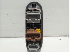 Recambio de mando elevalunas delantero izquierdo para renault scenic ii referencia OEM IAM 156018070   2
