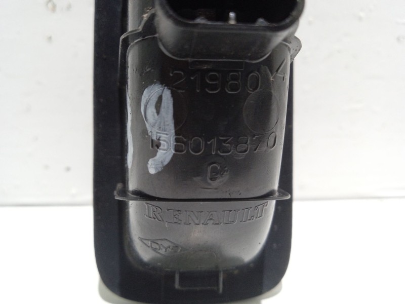 Recambio de mando elevalunas trasero derecho para renault scenic ii referencia OEM IAM 156013870  