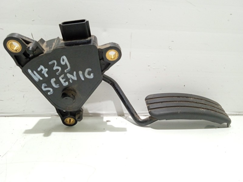 Recambio de pedal acelerador para renault scenic ii referencia OEM IAM 8200159647  