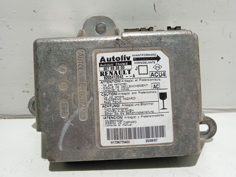 Recambio de centralita airbag para renault scenic ii referencia OEM IAM 8200412042 607993600 