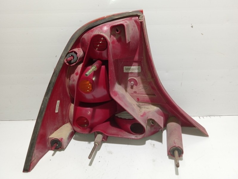 Recambio de piloto trasero derecho para ford focus i referencia OEM IAM 1150021  