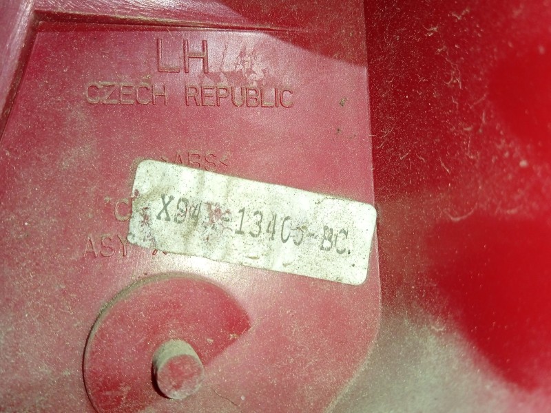 Recambio de piloto trasero izquierdo para ford focus i referencia OEM IAM XS4X13405BC 1150022 