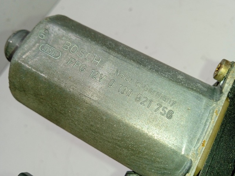 Recambio de motor elevalunas delantero izquierdo para ford focus i referencia OEM IAM 0130821756  