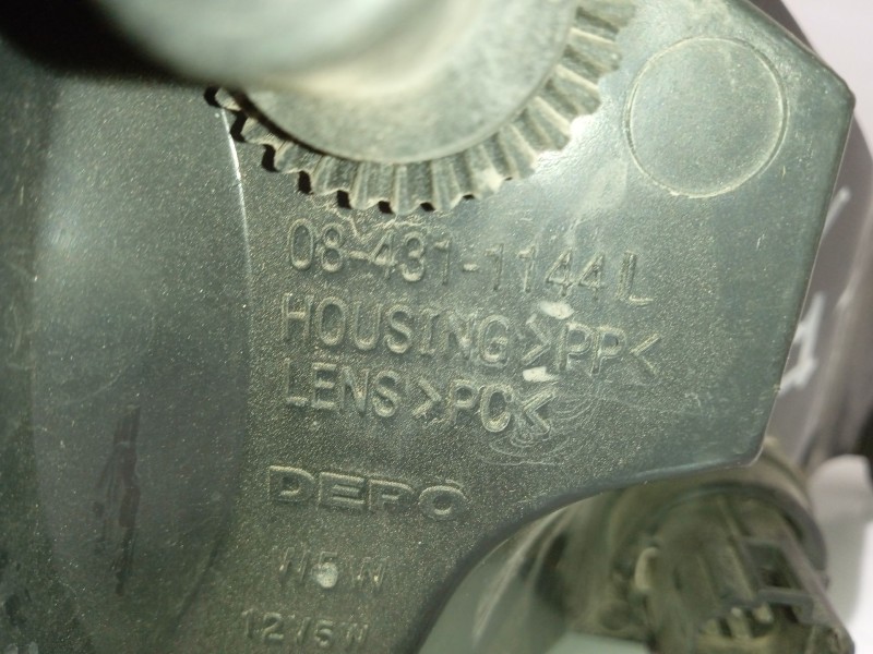 Recambio de faro izquierdo para ford focus i referencia OEM IAM 084311144L  