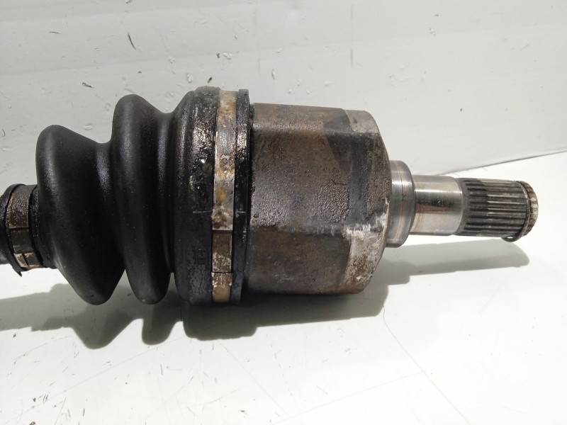 Recambio de transmision delantera izquierda para hyundai elantra iii (xd) 2.0 crdi referencia OEM IAM 495012C110  