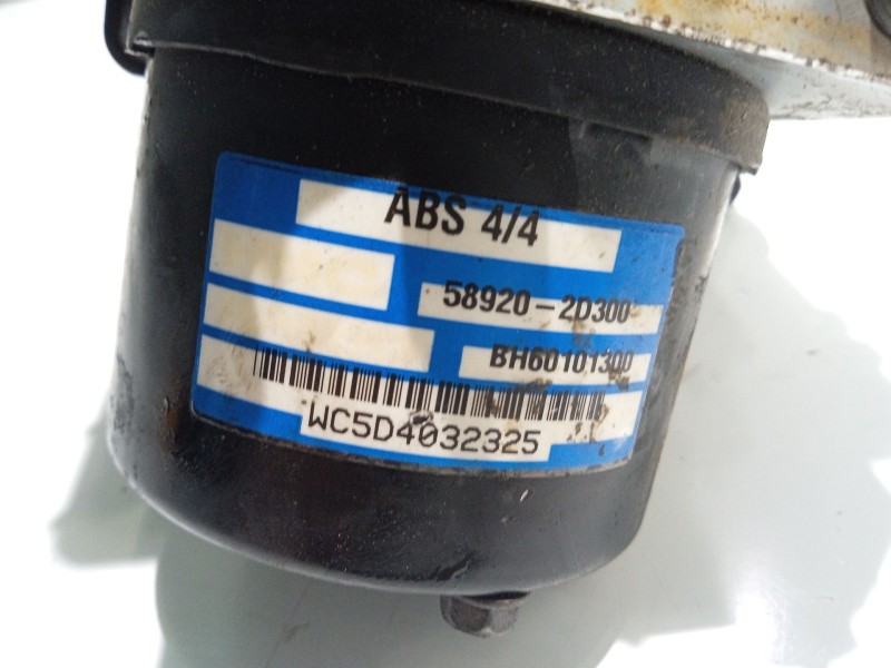 Recambio de abs para hyundai elantra iii (xd) 2.0 crdi referencia OEM IAM 589202D300 BH60101300 