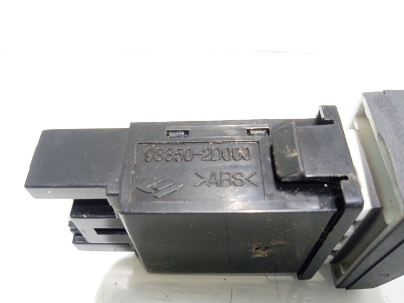 Recambio de interruptor para hyundai elantra iii (xd) 2.0 crdi referencia OEM IAM 933502D000  