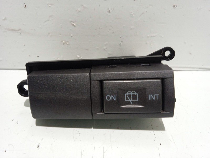 Recambio de interruptor para hyundai elantra iii (xd) 2.0 crdi referencia OEM IAM 933502D000  