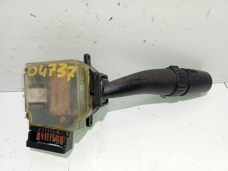 Recambio de mando luces para hyundai elantra iii (xd) 2.0 crdi referencia OEM IAM GKFL3283AA  