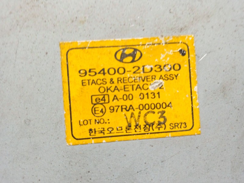 Recambio de centralita check control para hyundai elantra iii (xd) 2.0 crdi referencia OEM IAM 954002D300  